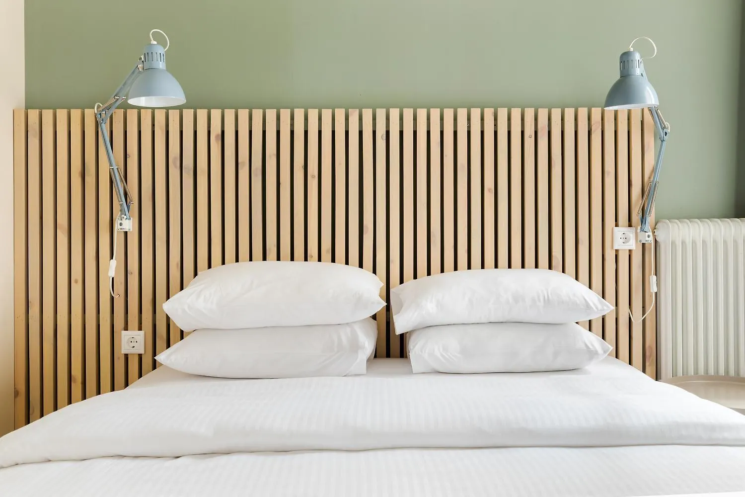 Infinity & Beyond By Halu! - Seafront Apartments Thessaloniki Greece